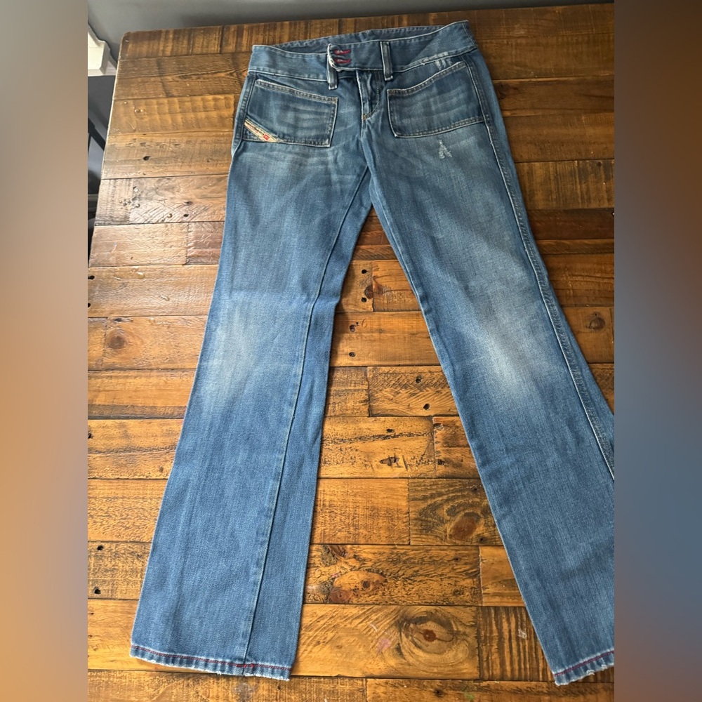 Women’s vintage diesel jeans size 26